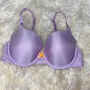Victoria’s Secret Light purple Demi 36C